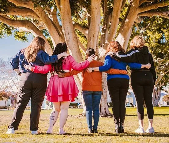 Makeup Kits (Alabaster)